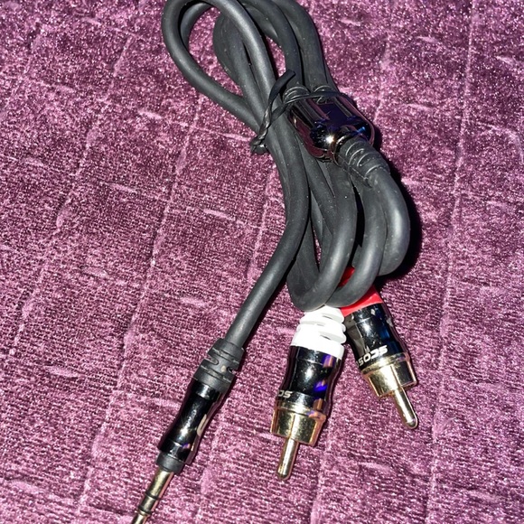 New Scosch aux cable car home dual gold RCA - 3.5mm stereo quality cable stereo - Picture 3 of 4